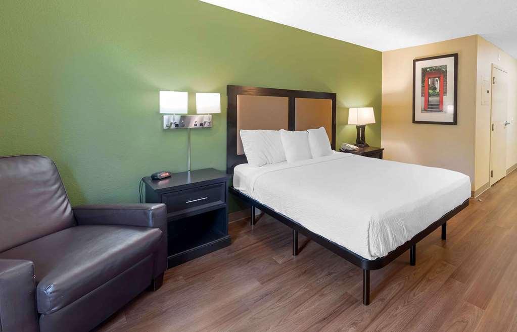 Extended Stay America Suites - Cleveland - Westlake Room photo
